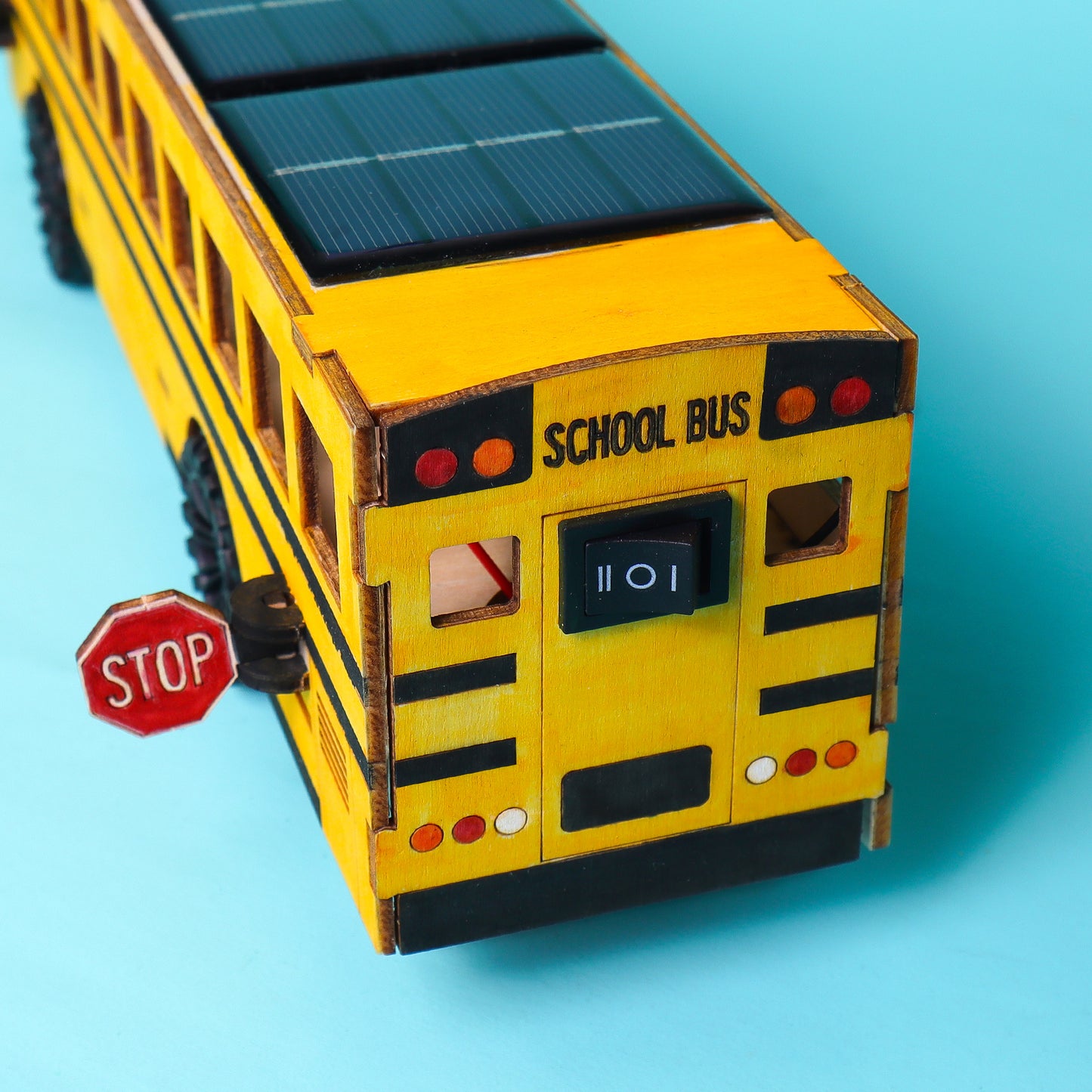 ST064 Dual Battery and Solar Powered School Bus STEM Kit